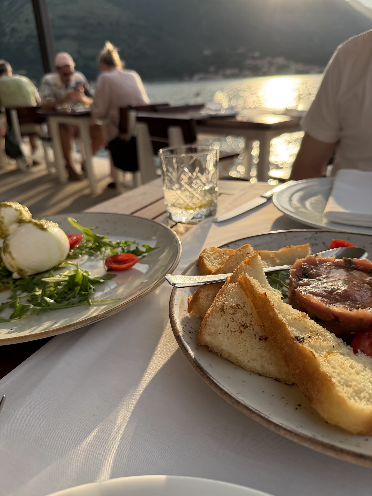 Bonazza restaurant Kotor Photo 6